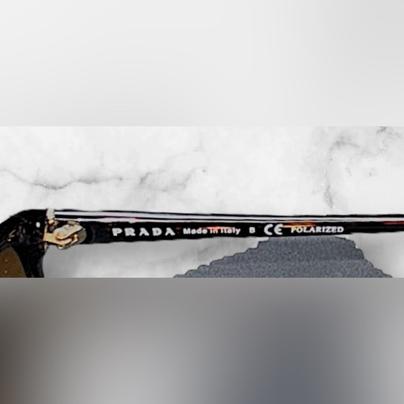 EUC Authentic PRADA Women's Polarized Brown Tortoise sunglasses w/ case & cloth - Picture 6 of 11